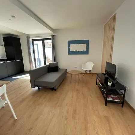 Ocean T1 Vista Mar E Piscina Em Varadouro Faial * Capelo